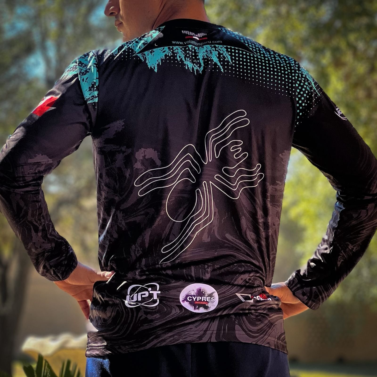 Polo Oficial de Paracaidismo – Volamos Perú Edición Nazca - Image 3